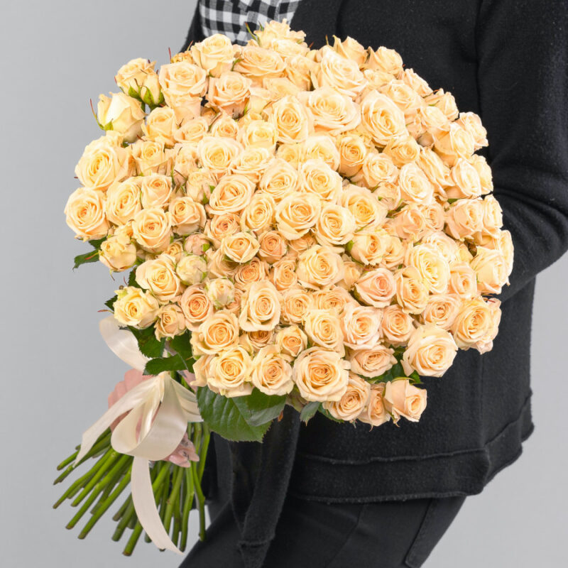 51 Кустовая Персиковая Роза